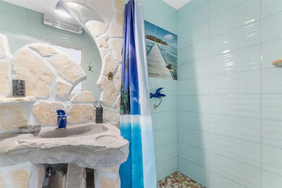 Villa Lea Lana Vinodol By Aneo Travel Novi Vinodolski
