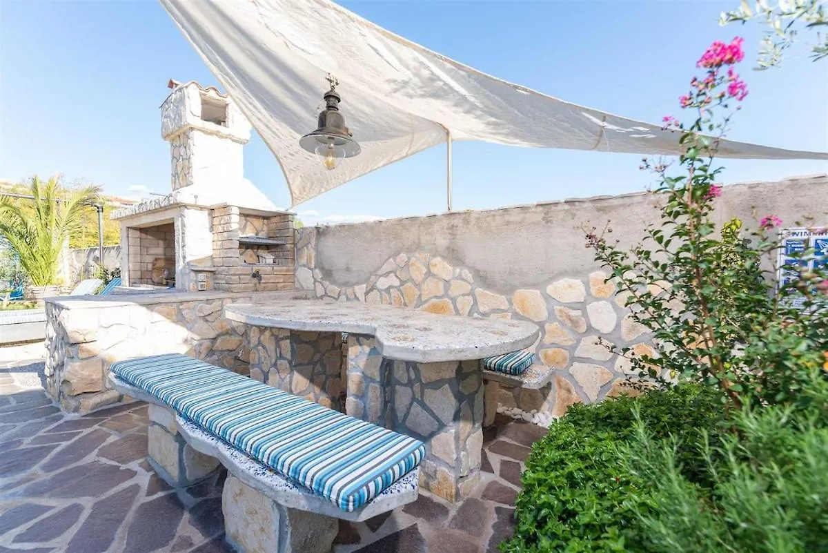 Villa Lea Lana Vinodol By Aneo Travel Novi Vinodolski